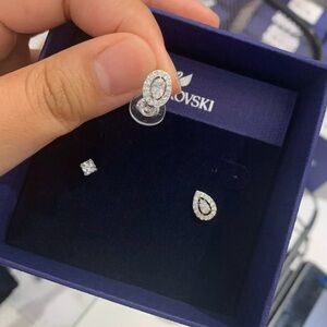 RARE, Authentic Swarovski Attract Asymmetrical Earrings Set, 5410284. BNWT.